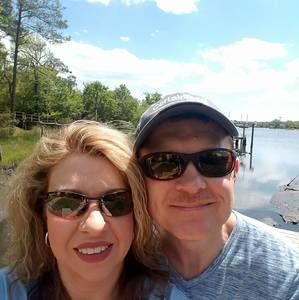 Meet your Posher, Debbie